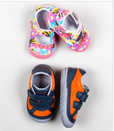 sale on Stride Rite footwear