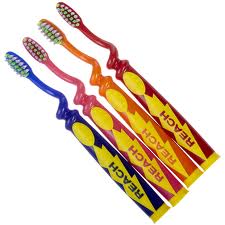 reach-wondergrip-toothbrushes