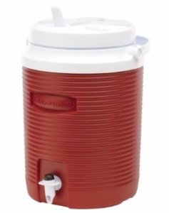 rubbermaid-2-gallon-water-jug