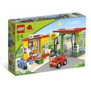 LEGO-Duplo-gas-station