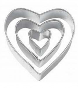 3-heart-cookie-cutters