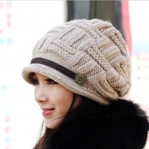 womens-knit-snow-hat