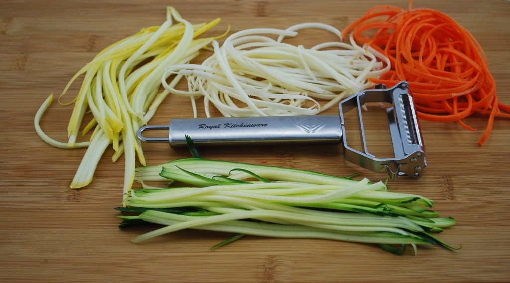 free-julienne-peeler