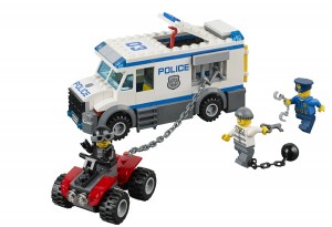 LEGO-prisoner-transporter