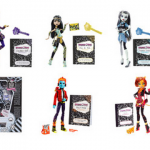 Monster High Dolls Bundle:  2 dolls of your choice for $30!
