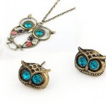 Vintage Crystal Owl Charm Necklace and Earrings only $.80 shipped